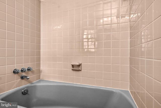 5605 ALTA VISTA RD, Bethesda, MD 20817