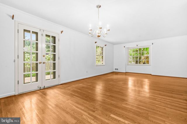 5605 ALTA VISTA RD, Bethesda, MD 20817