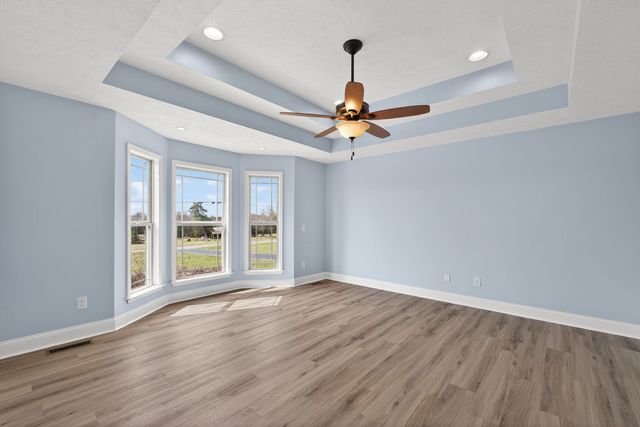 3070 Midland Rd, Shelbyville, TN 37160