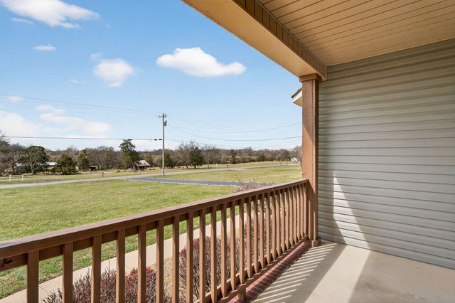 3070 Midland Rd, Shelbyville, TN 37160