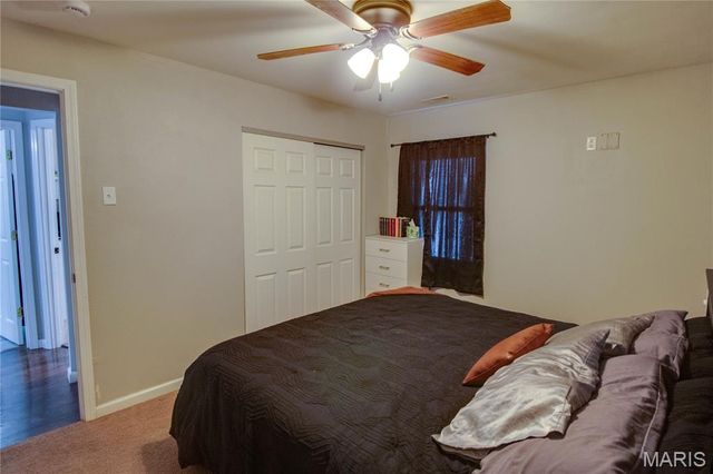 549 McHugh Street, Wood River, IL 62095