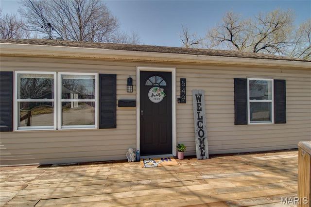 549 McHugh Street, Wood River, IL 62095