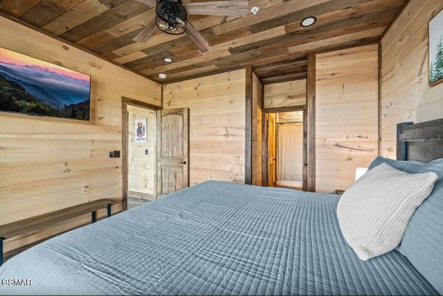 2004 Thistle Thorn Trail, Sevierville, TN 37876