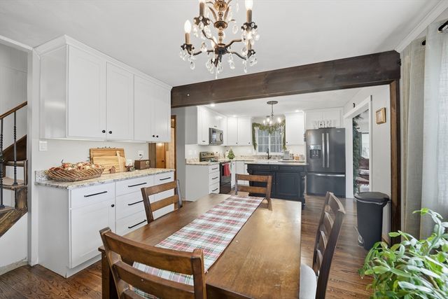 33 Springdale St, Westfield, MA 01085