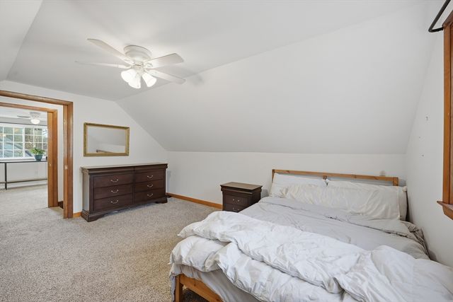 33 Springdale St, Westfield, MA 01085