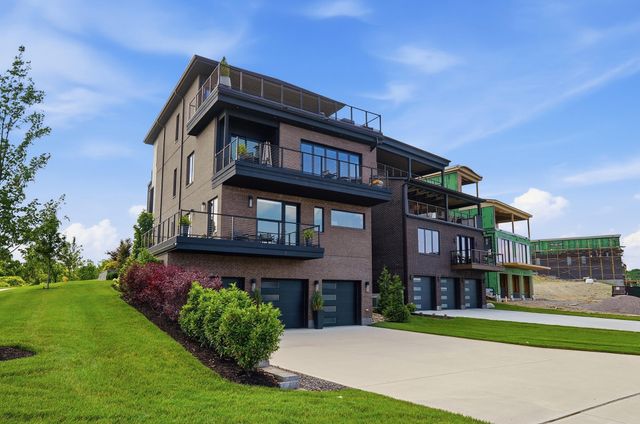 1204 Vistapointe Drive, Park Hills, KY 41011