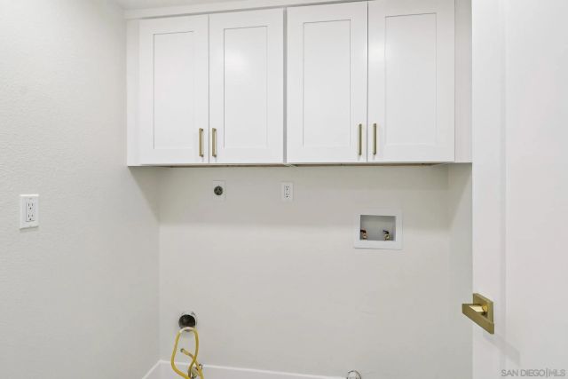 664 Crescent Dr, Chula Vista, CA 91911