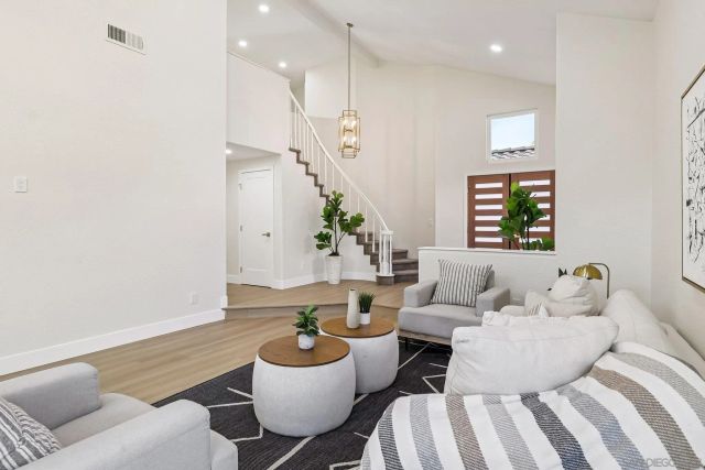 664 Crescent Dr, Chula Vista, CA 91911