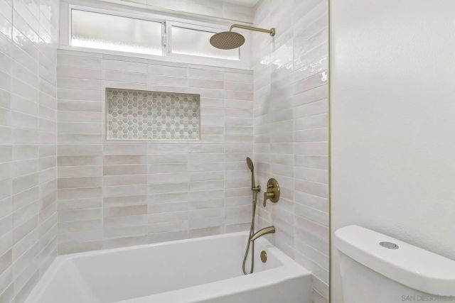 664 Crescent Dr, Chula Vista, CA 91911