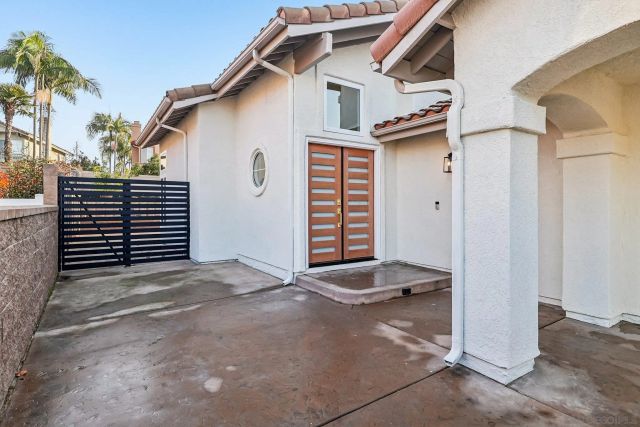 664 Crescent Dr, Chula Vista, CA 91911