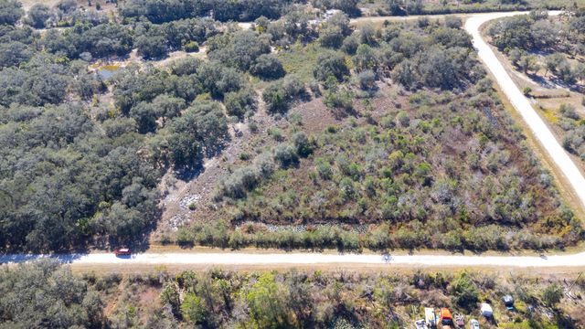 15686 NW 300th Street, Okeechobee, FL 34972