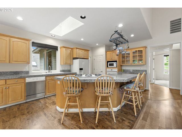 4511 Sw EQUESTRIAN Dr, Gresham, OR 97080
