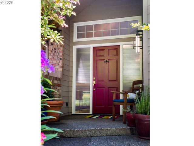 1876 PALISADES LAKE Ct, Lake Oswego, OR 97034