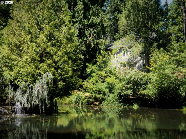 1876 PALISADES LAKE Ct, Lake Oswego, OR 97034