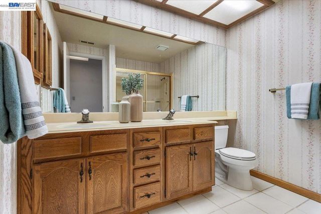 6444 6444 Boone Dr, Castro Valley, CA 94552