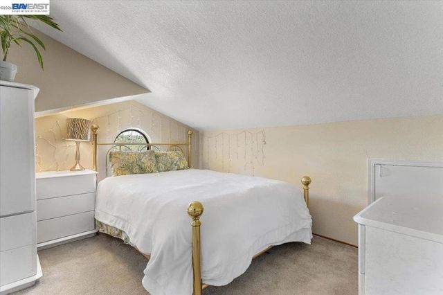 6444 6444 Boone Dr, Castro Valley, CA 94552