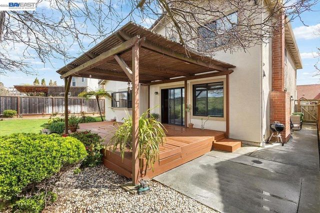 6444 6444 Boone Dr, Castro Valley, CA 94552