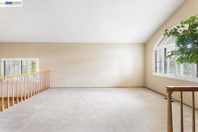 6444 6444 Boone Dr, Castro Valley, CA 94552