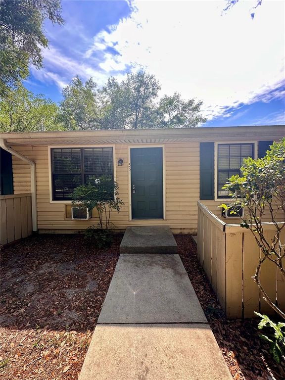 2490 SW 14TH DRIVE 35, Gainesville, FL 32608