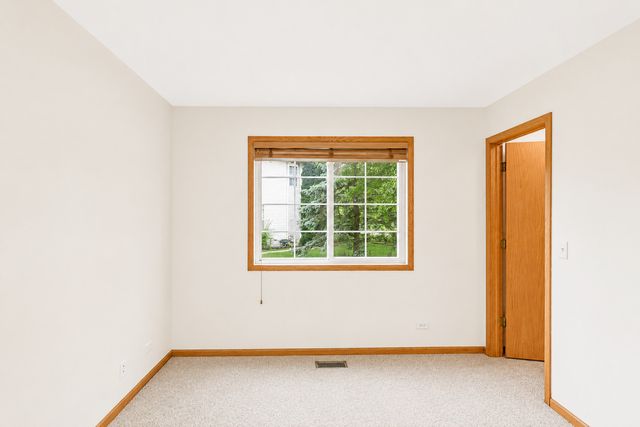 360 Thomas Drive, West Chicago, IL 60185
