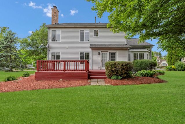 360 Thomas Drive, West Chicago, IL 60185