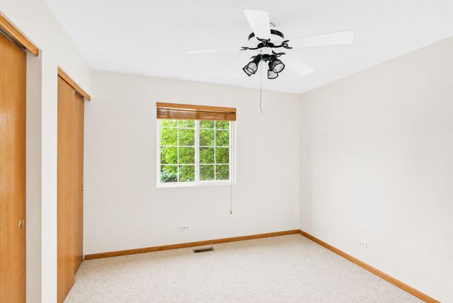 360 Thomas Drive, West Chicago, IL 60185