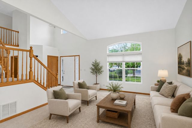 360 Thomas Drive, West Chicago, IL 60185
