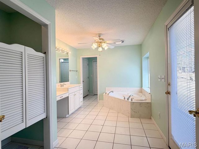 113 Parkview Drive, Crystal City, MO 63019