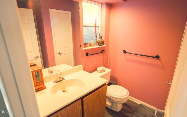 5926 Suncreek Court, Raleigh, NC 27606