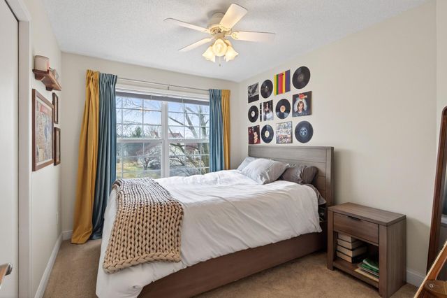 392 Pendryn Hill Curve, Woodbury, MN 55125