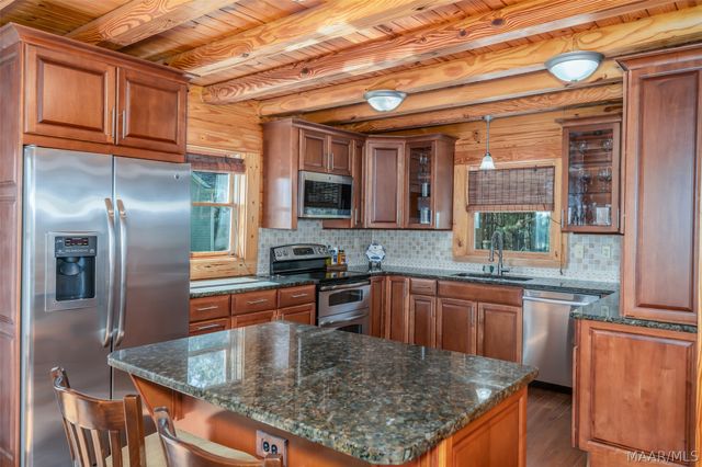 827 Bel Ru Landing, Prattville, AL 36067