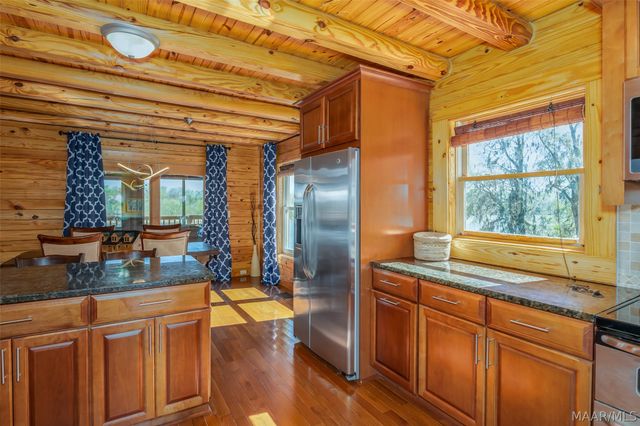 827 Bel Ru Landing, Prattville, AL 36067