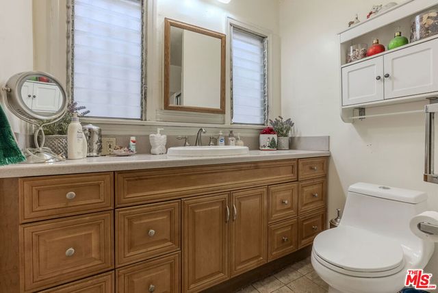 2251 Moss Avenue, Los Angeles, CA 90065