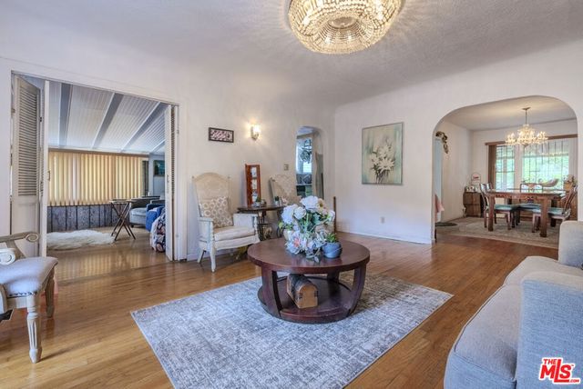 2251 Moss Avenue, Los Angeles, CA 90065