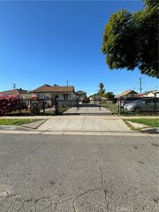6467 Darwell Avenue, Bell Gardens, CA 90201