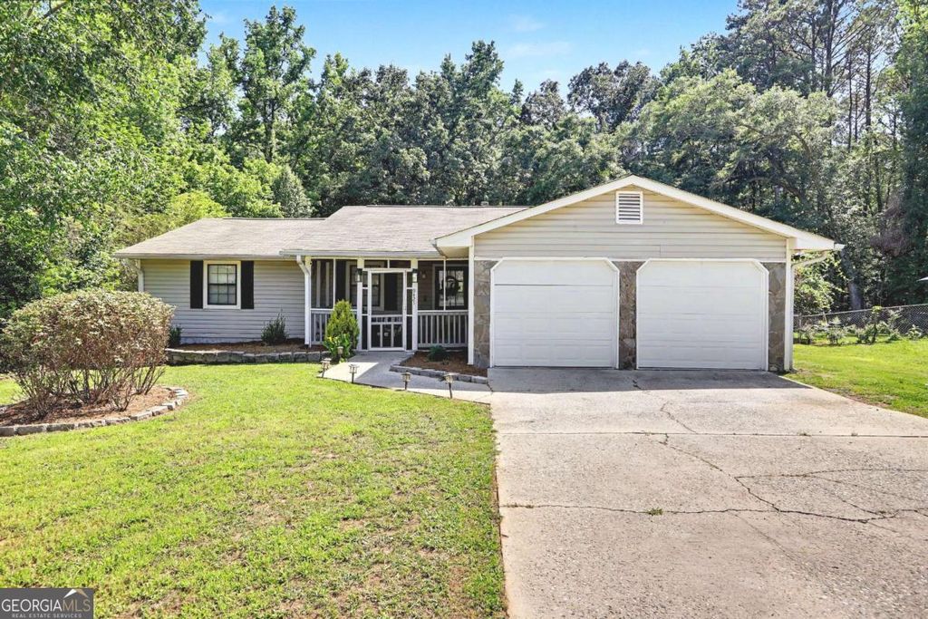 9421 Forest Knoll Drive, Jonesboro, GA 30238