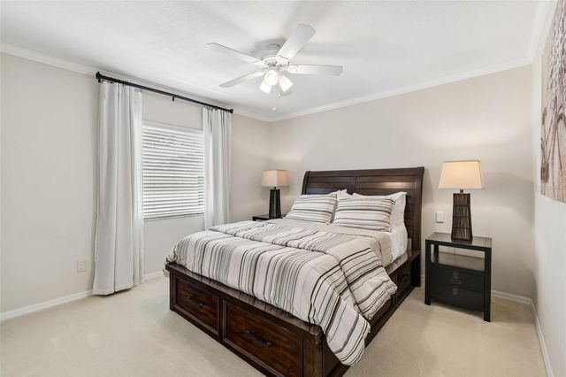 1005 HIGHGROVE COURT, Valrico, FL 33596