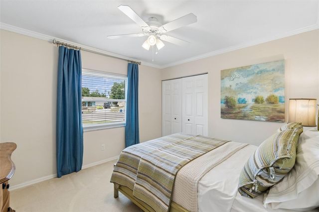 1005 HIGHGROVE COURT, Valrico, FL 33596