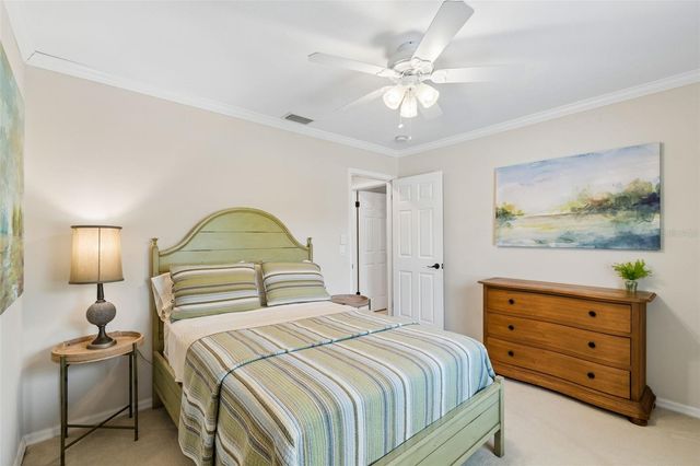 1005 HIGHGROVE COURT, Valrico, FL 33596