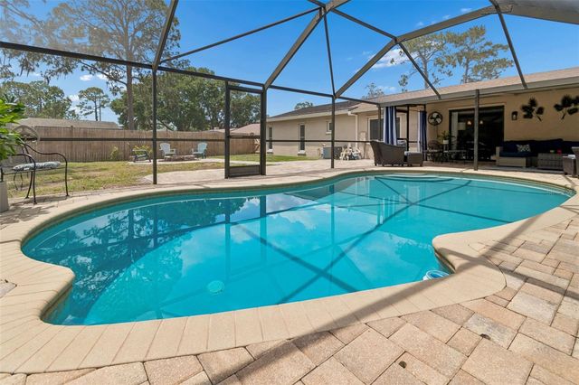 1005 HIGHGROVE COURT, Valrico, FL 33596
