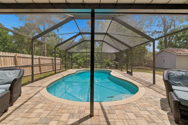1005 HIGHGROVE COURT, Valrico, FL 33596
