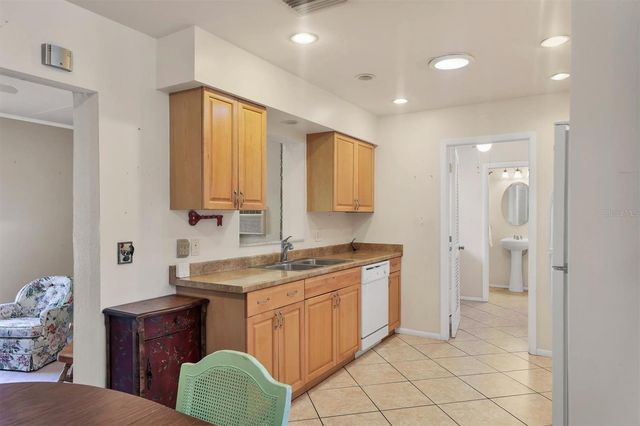 3621 GLEN RIDGE LANE, Sarasota, FL 34233