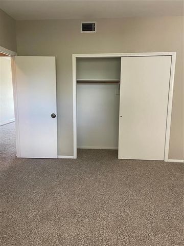 1967 S Ocean Blvd Apt 211C 211-C, Lauderdale By The Sea, FL 33062