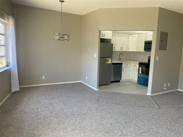 1967 S Ocean Blvd Apt 211C 211-C, Lauderdale By The Sea, FL 33062