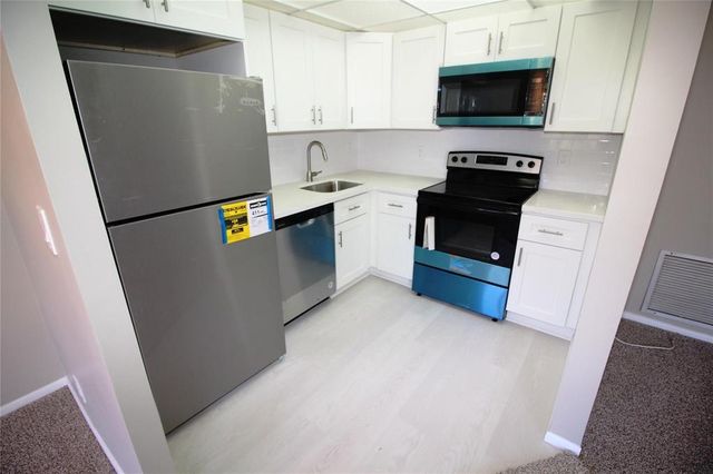 1967 S Ocean Blvd Apt 211C 211-C, Lauderdale By The Sea, FL 33062