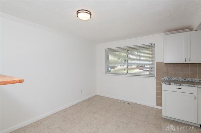 7866 Harshmanville Road, Dayton, OH 45424