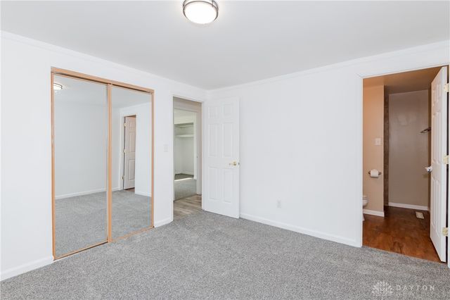 7866 Harshmanville Road, Dayton, OH 45424