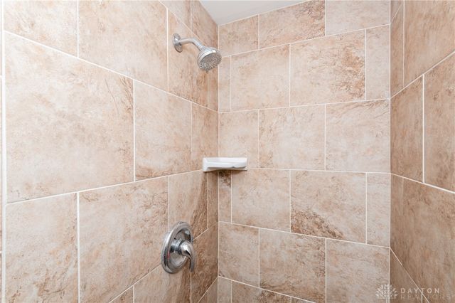 7866 Harshmanville Road, Dayton, OH 45424