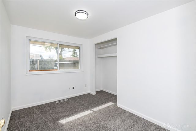 7866 Harshmanville Road, Dayton, OH 45424