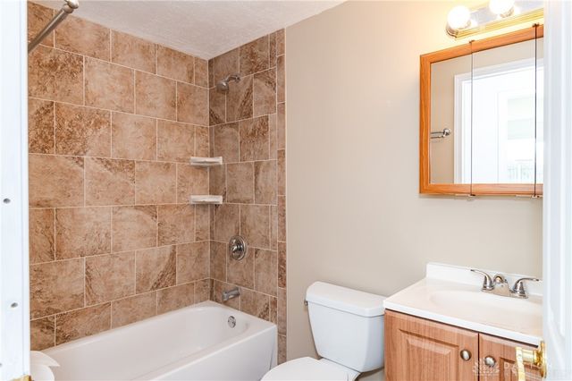 7866 Harshmanville Road, Dayton, OH 45424